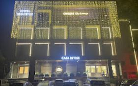 Casa Divine Bareilly 3*